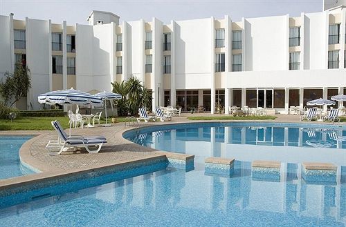 Hotel Golden Tulip Farah Khouribga Exterior foto